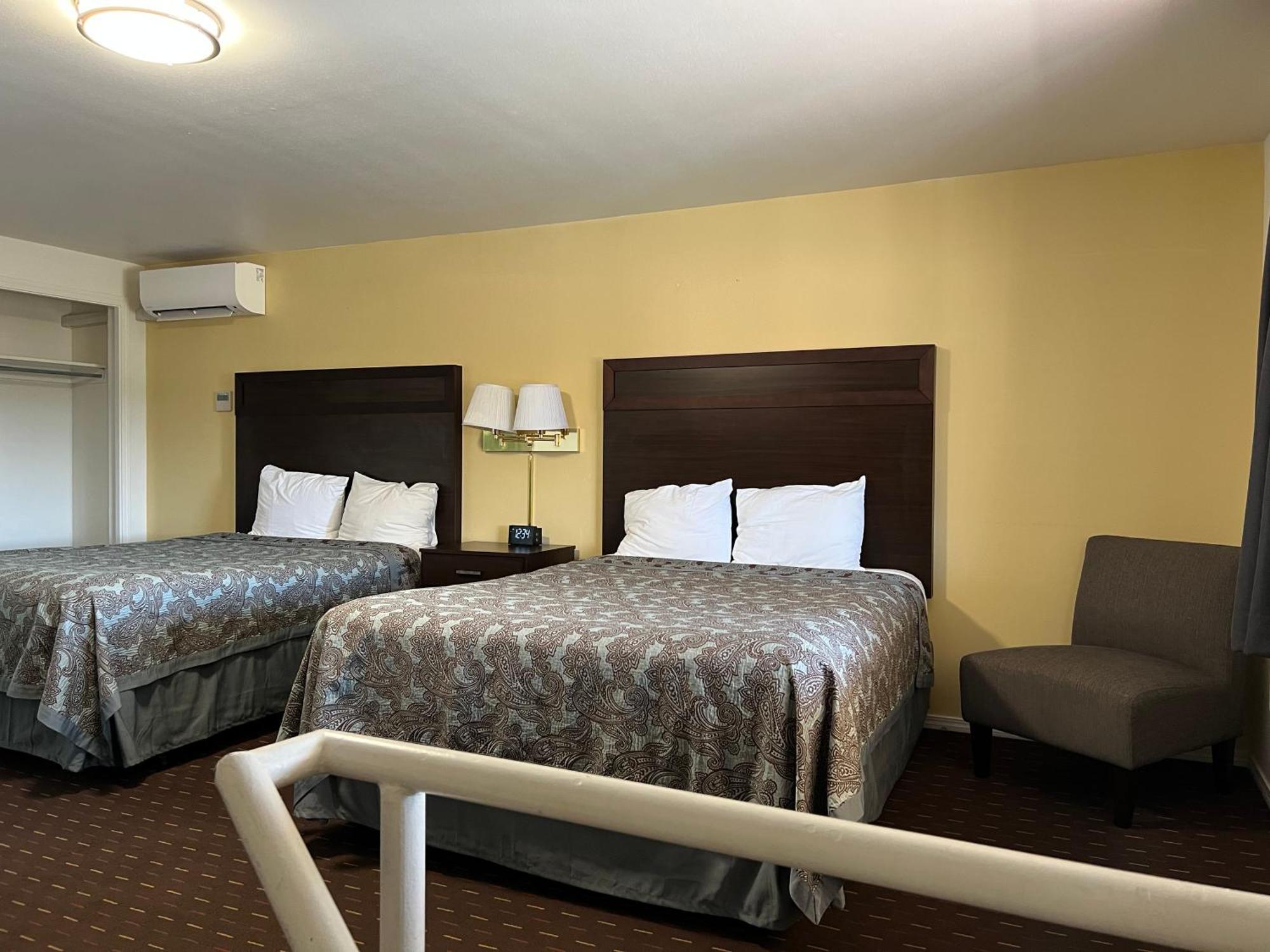 Port Townsend Inn Bagian luar foto