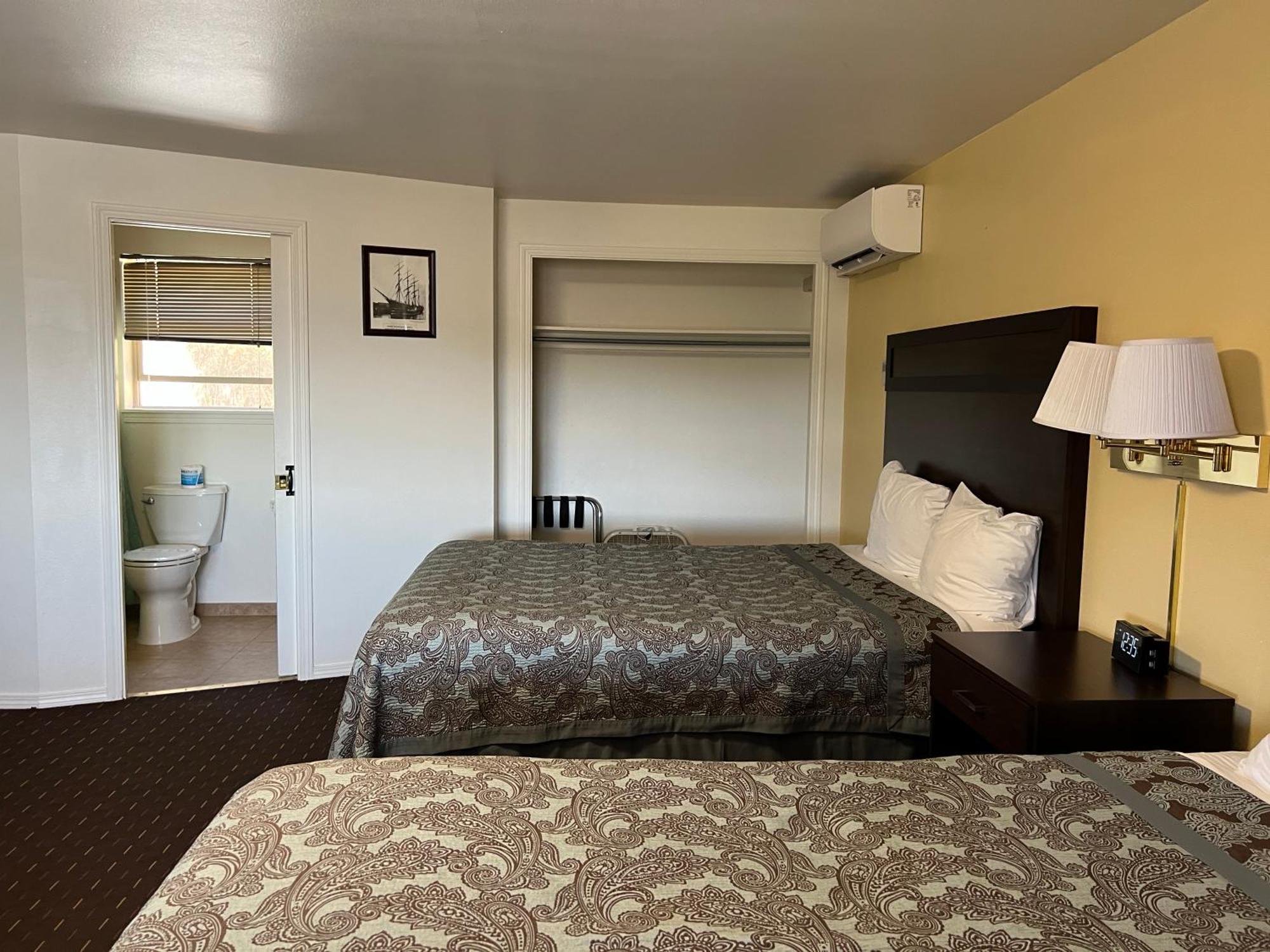 Port Townsend Inn Bagian luar foto