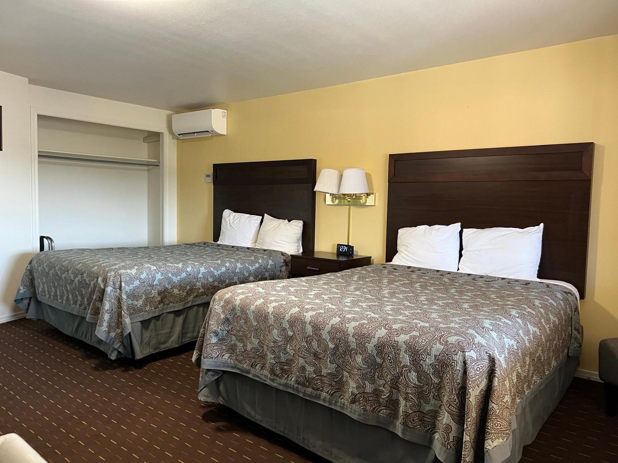 Port Townsend Inn Bagian luar foto